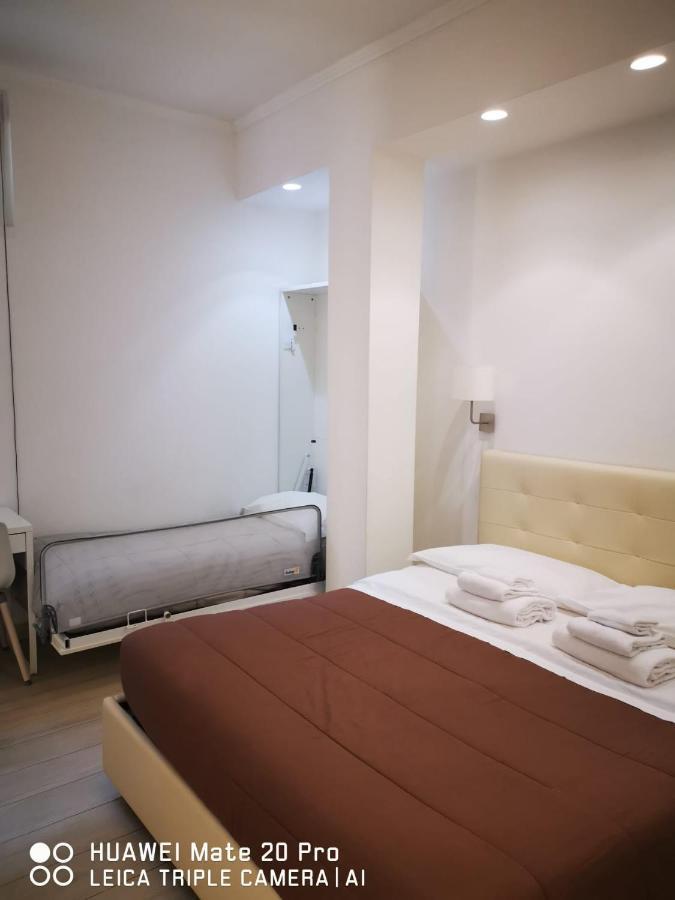 Hotel Mr. Charlie Brown Roma Exterior foto