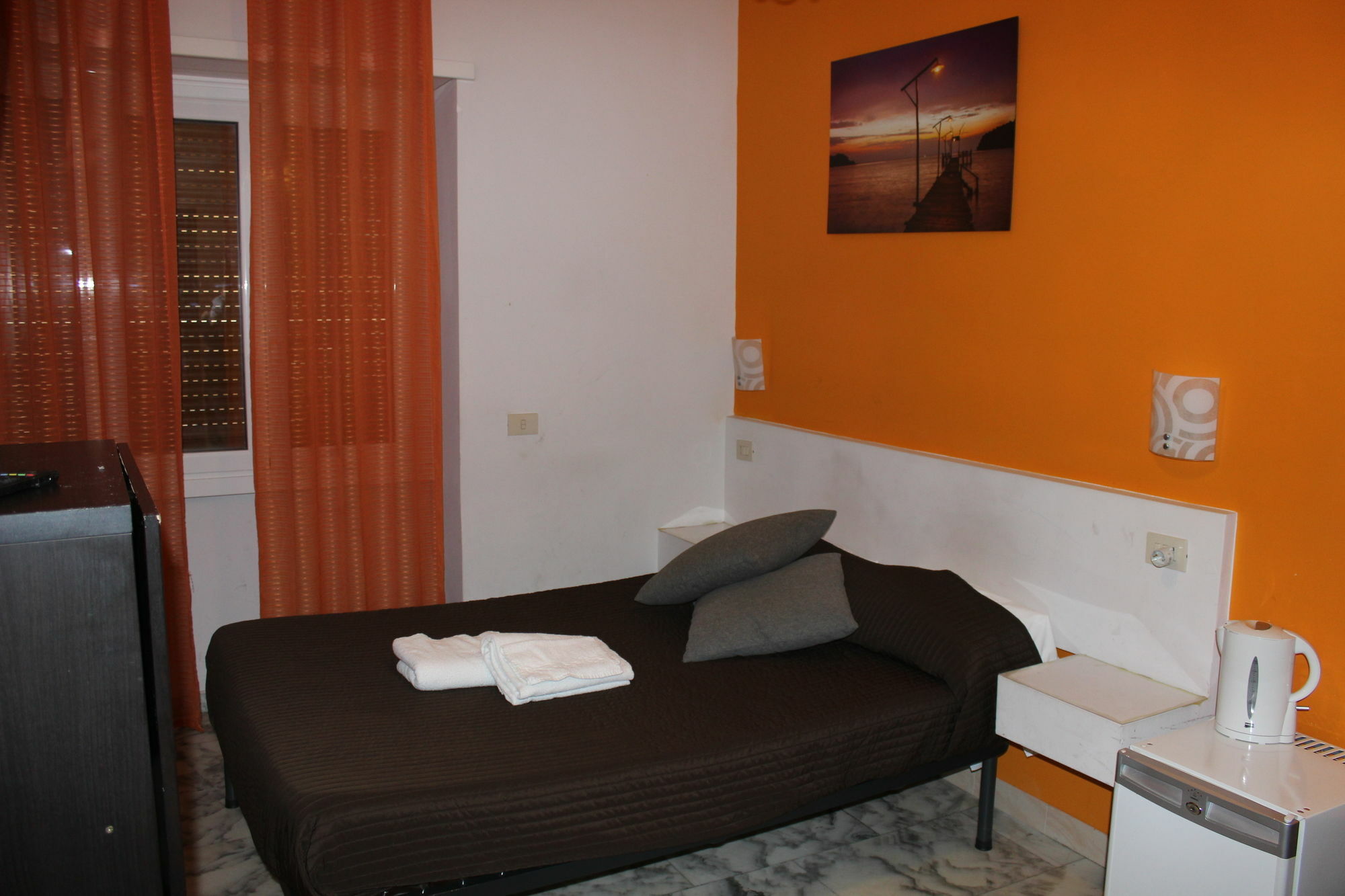 Hotel Mr. Charlie Brown Roma Exterior foto