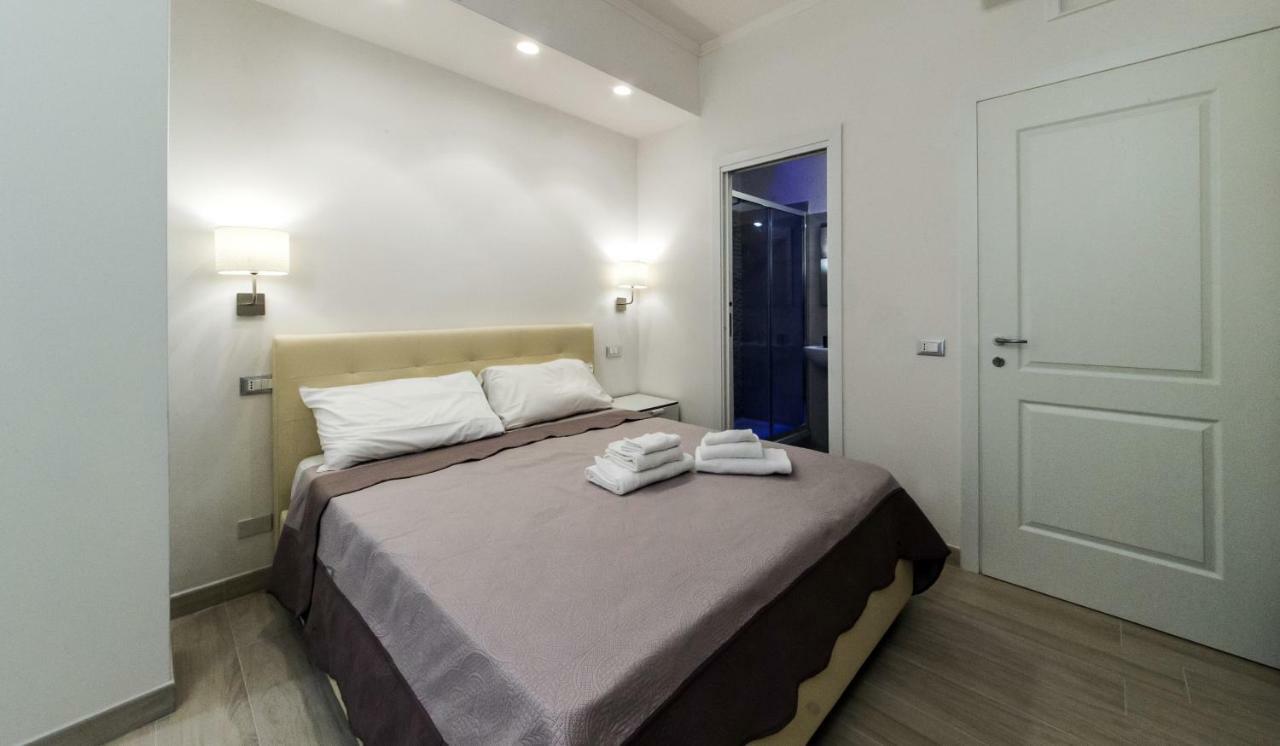Hotel Mr. Charlie Brown Roma Exterior foto